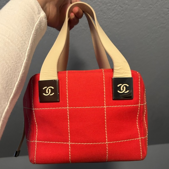 Chanel Chocolate Bar Canvas Handbag - Picture 2 of 10